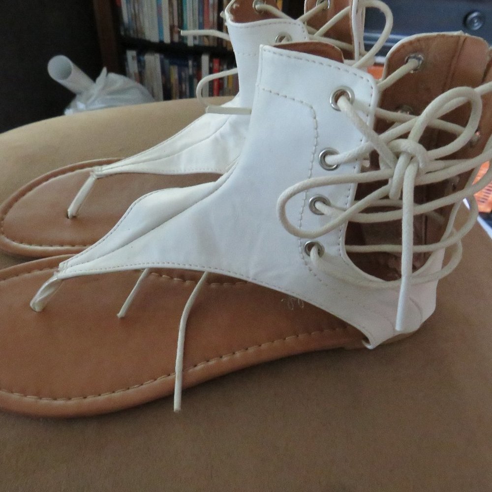 Thong lace up leather sandals